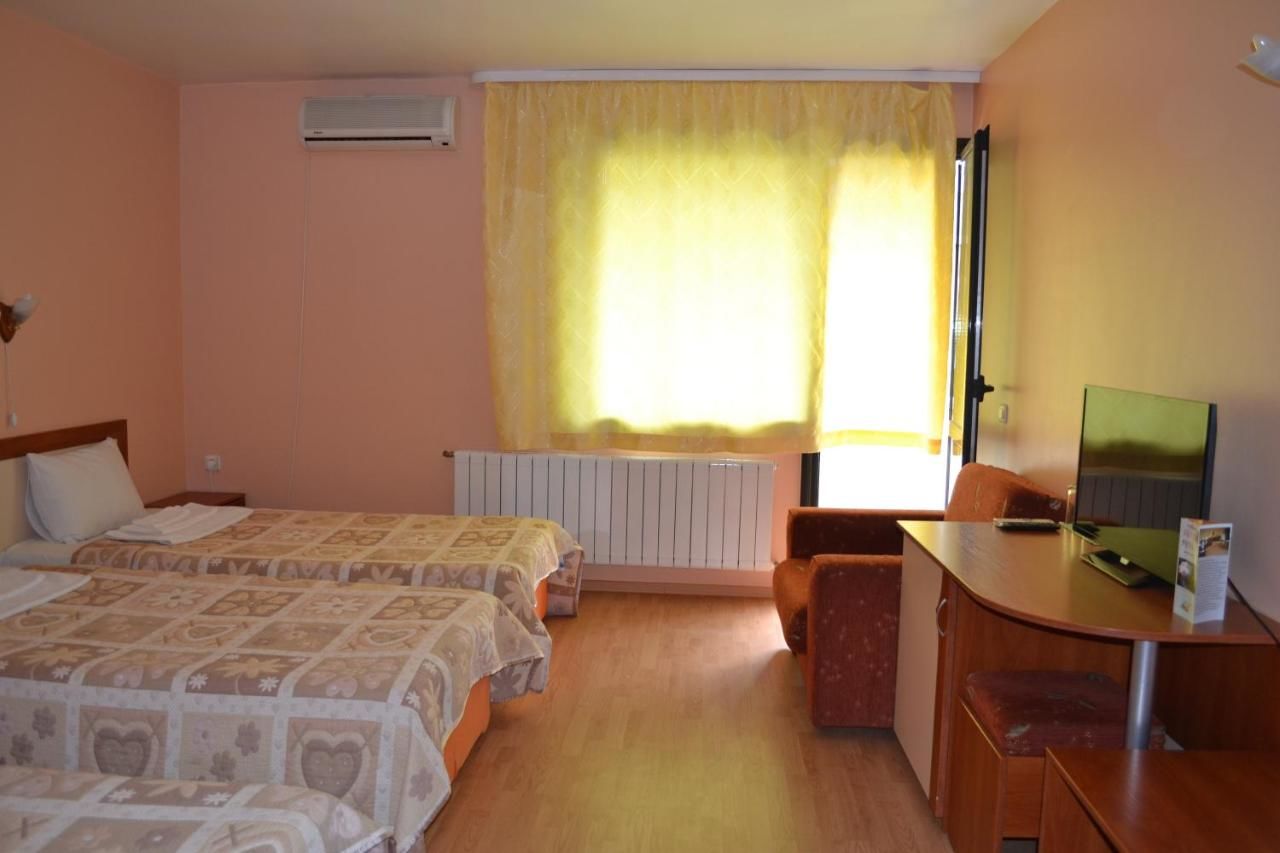 Отель Hotel Perla Горна-Оряховица-13