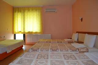 Отель Hotel Perla Горна-Оряховица-4